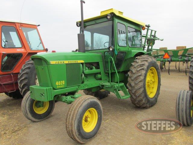  John Deere 4020_0.JPG